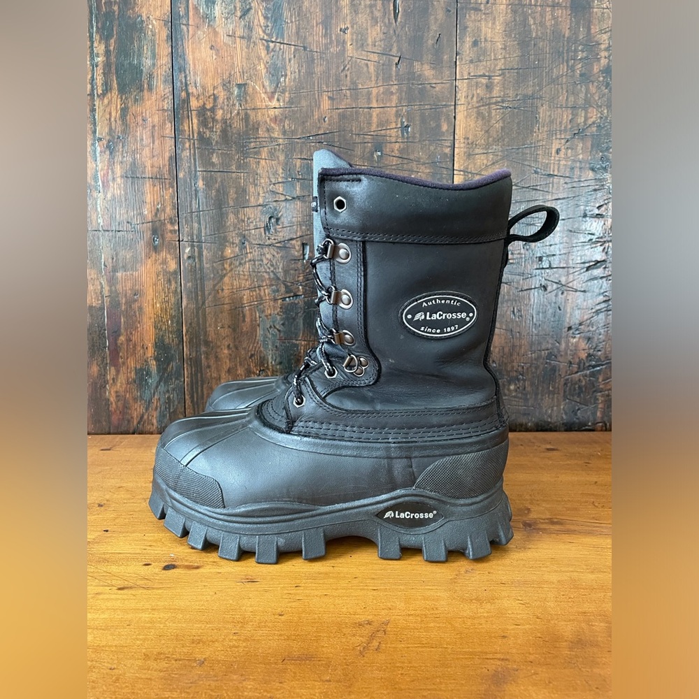 Lacrosse W/ Insulated removable liners Snow Boots Women’s 7 Lace Up Waterproof